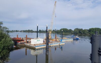 De nombreux engins flottants à Bellevue : le chantier du programme de rééquilibrage bat son plein !