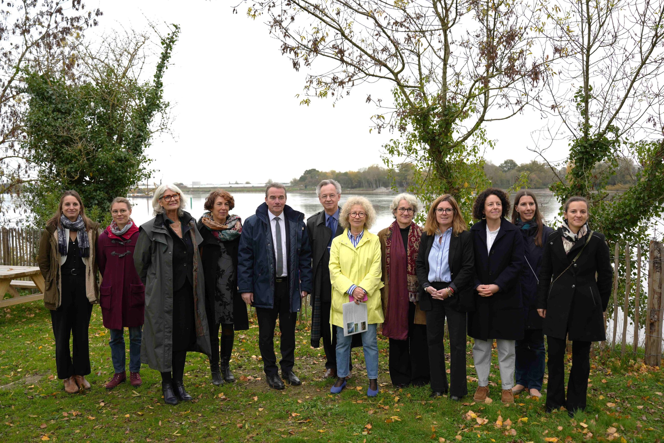 DSC04244.2_Partenaires les cofinanceurs et partenaires du programme de reequilibrage du lit de la loire se sont reunis pour visiter les travaux du secteur de bellevue